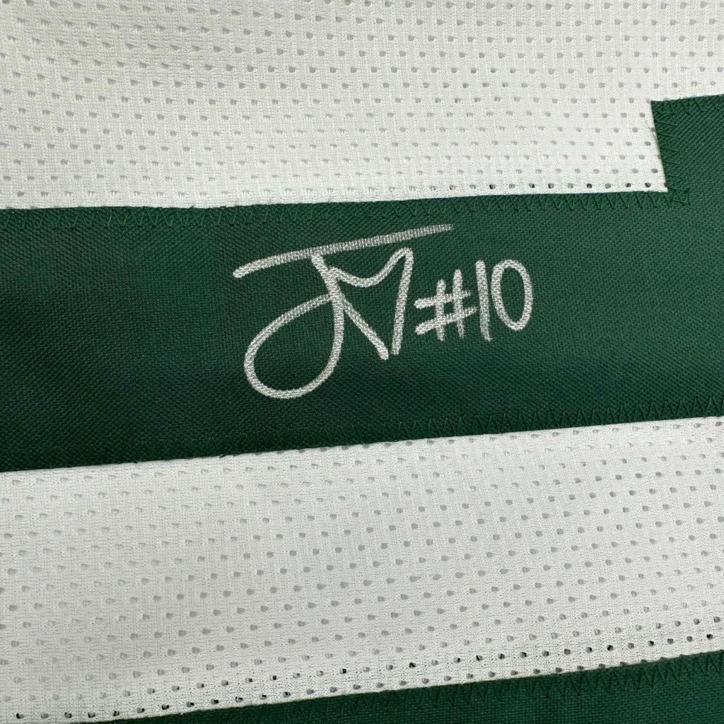 White embroidered signature and number 10 on green and white mesh autographed jordan love custom jersey for professional sports league