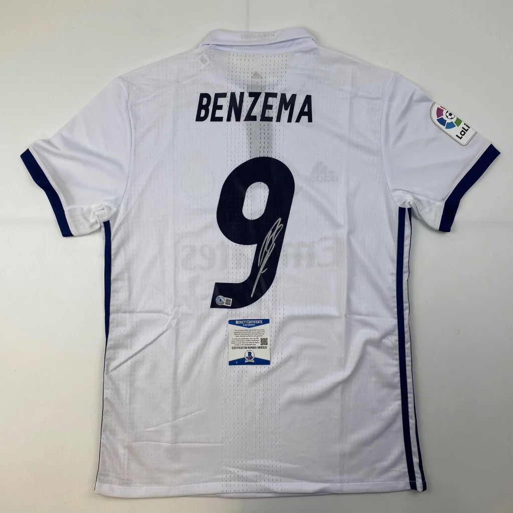 Autographed Karim Benzema Real Madrid 2016-17 White Soccer Jersey Beckett BAS COA | Hall of Fame Sports Memorabilia | vintageantiquesgifts.com
