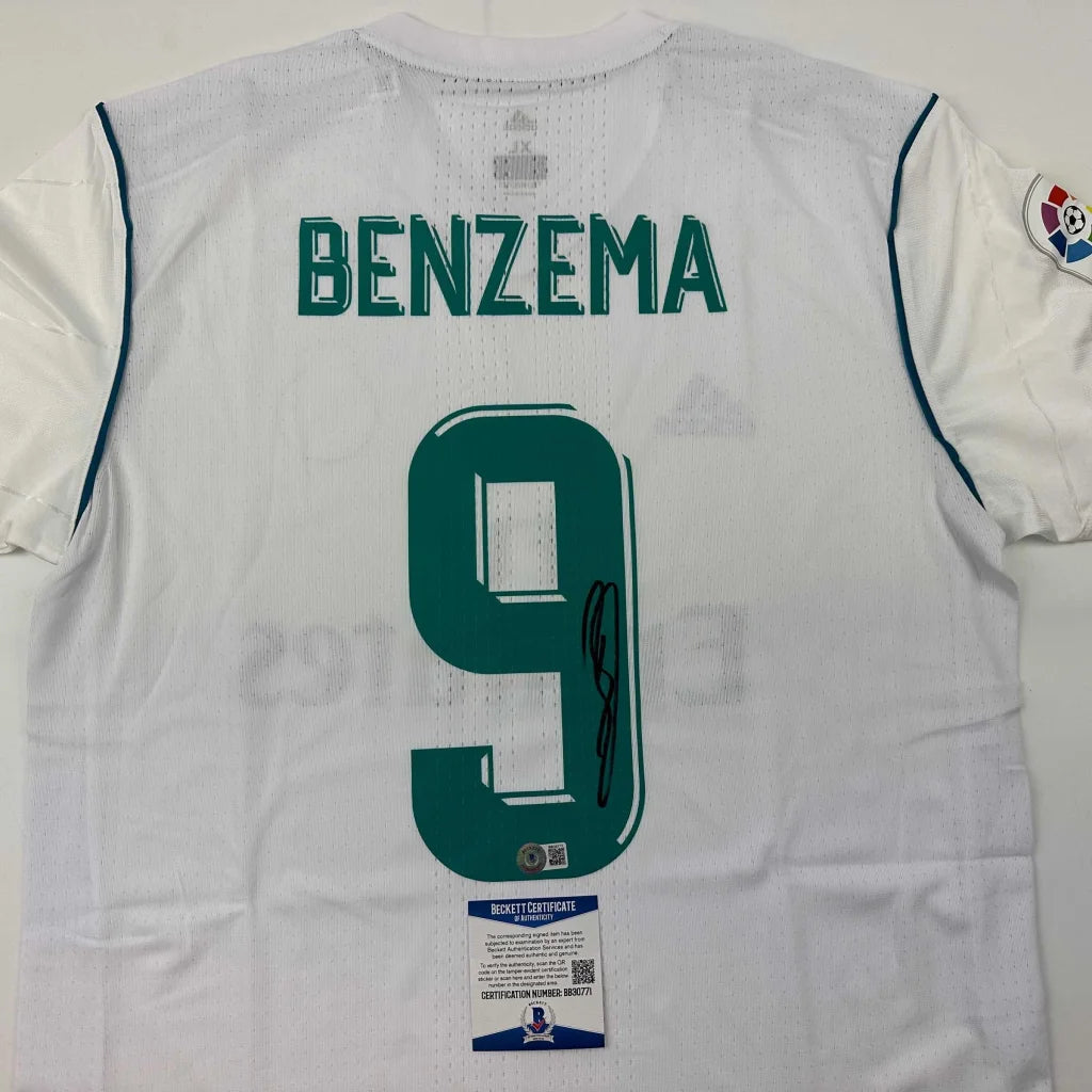 Autographed Karim Benzema Real Madrid 2017-18 White Soccer Jersey Beckett BAS COA | Certified Authentic Signed Memorabilia | vintageantiquesgifts.com