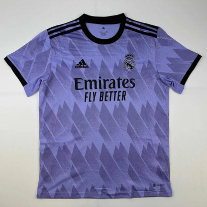 Autographed Karim Benzema Real Madrid 2022-23 Purple Soccer Jersey Beckett BAS COA | Authenticated Signed Sports Jersey | vintageantiquesgifts.com