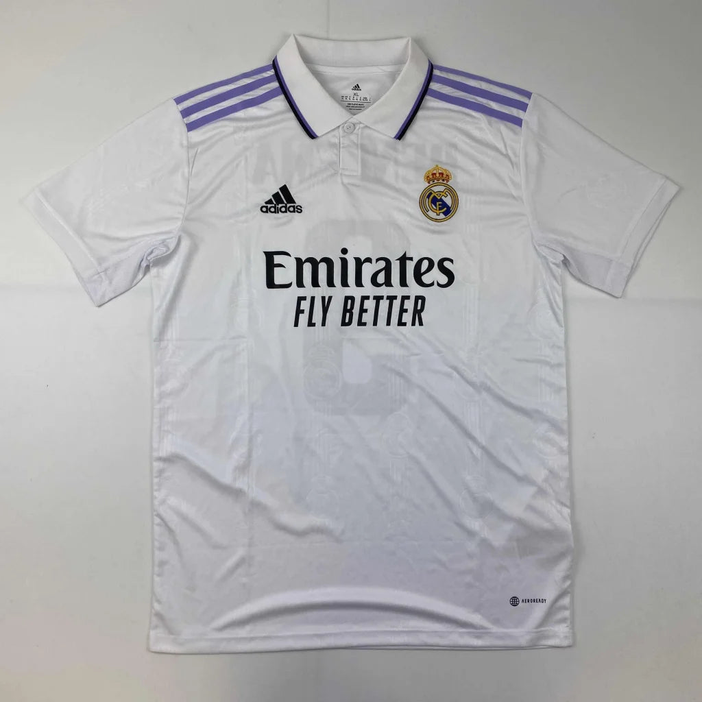 Autographed Karim Benzema Real Madrid 2022-23 White Soccer Jersey Beckett BAS COA | Authenticated Signed Sports Jersey | vintageantiquesgifts.com