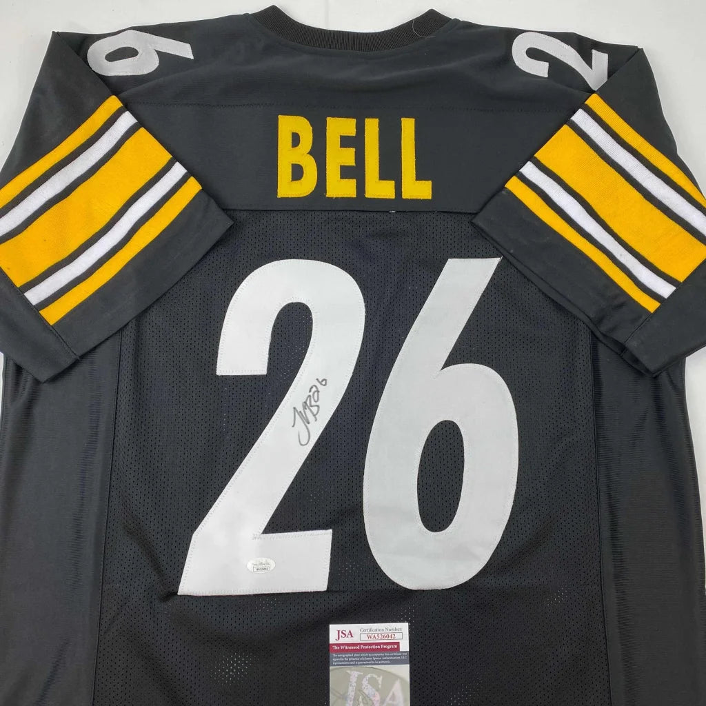 Black custom jersey with BELL 26 autograph from professional sports league