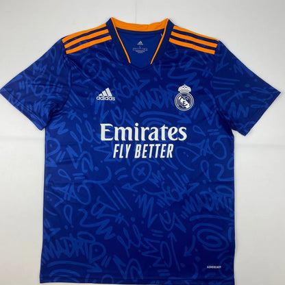 Blue short-sleeved football jersey with orange accents from signed Modric Real Madrid professional sports league