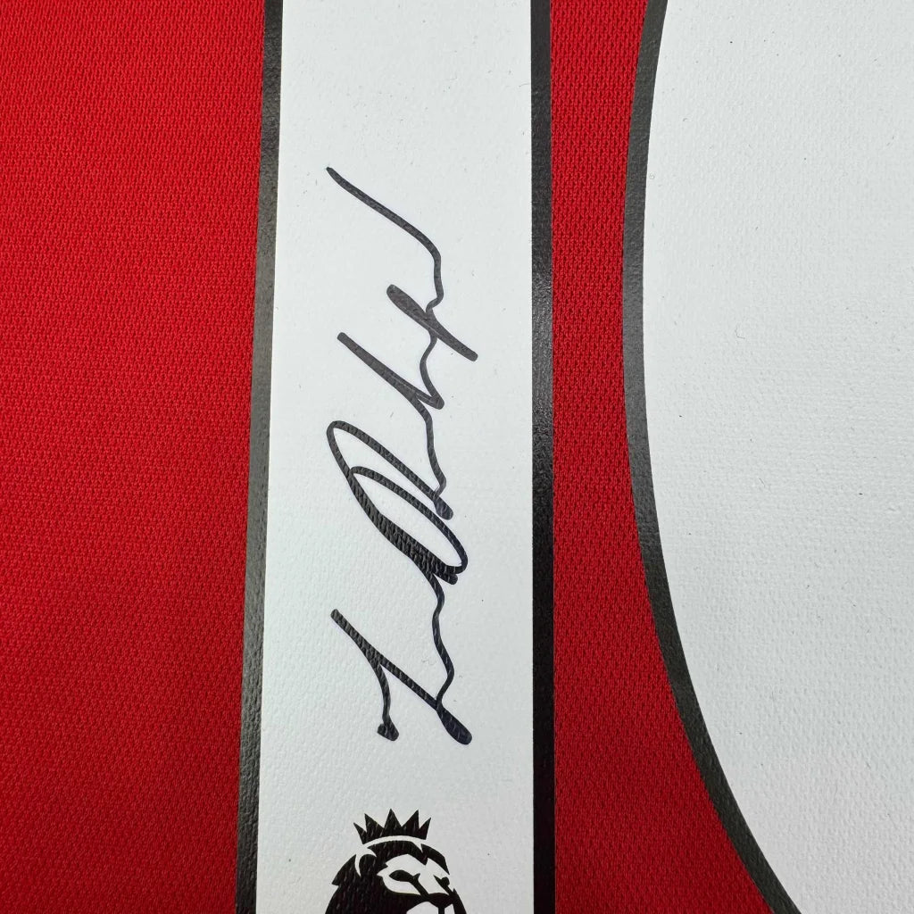Autographed Marcus Rashford Manchester United custom jersey with Premier League lion logo