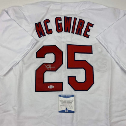Autographed Mark McGwire St. Louis white custom jersey with JSA COA