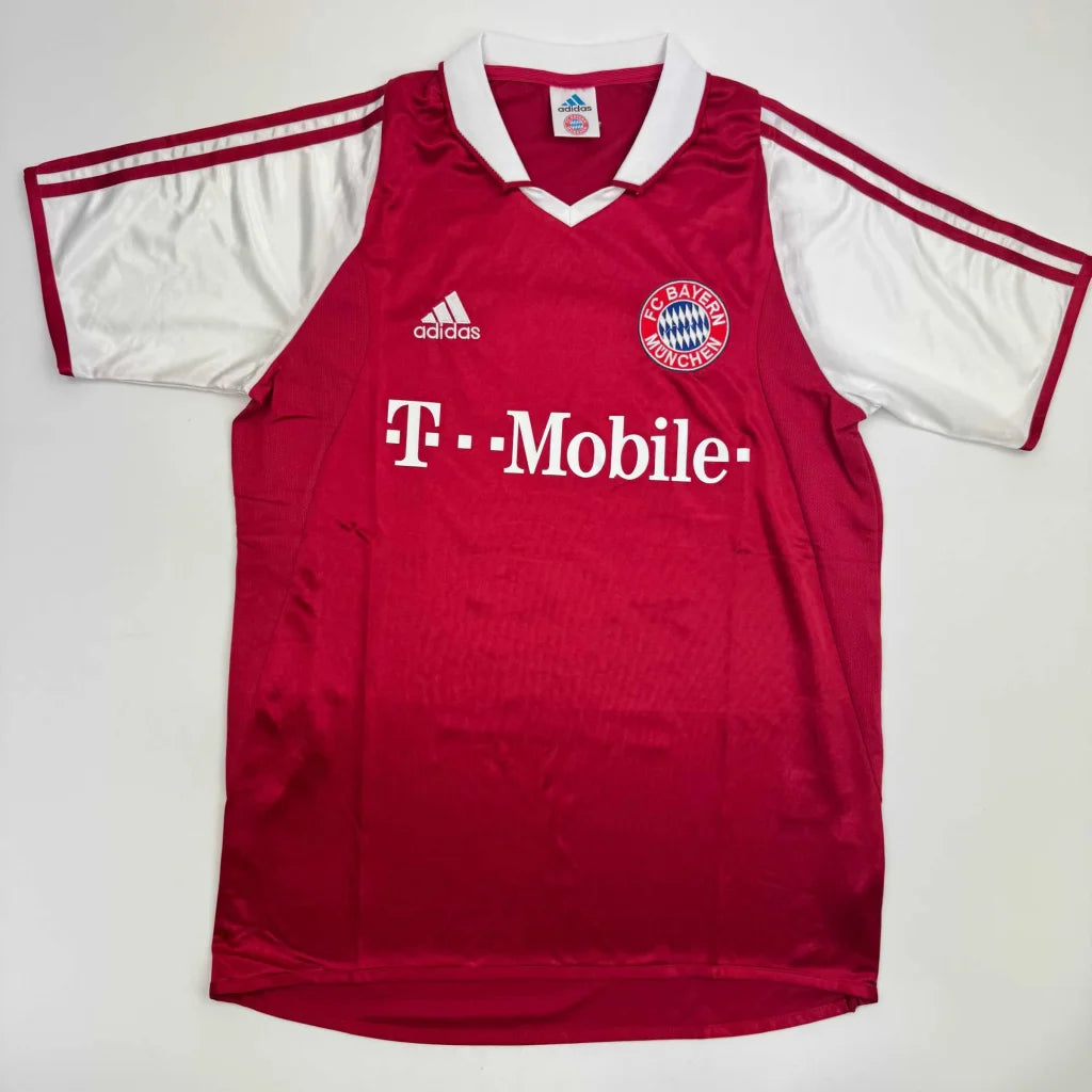 Autographed Michael Ballack FC Bayern Munich Red Soccer Futbol Jersey Beckett BAS COA | Authenticated Signed Sports Jersey | vintageantiquesgifts.com