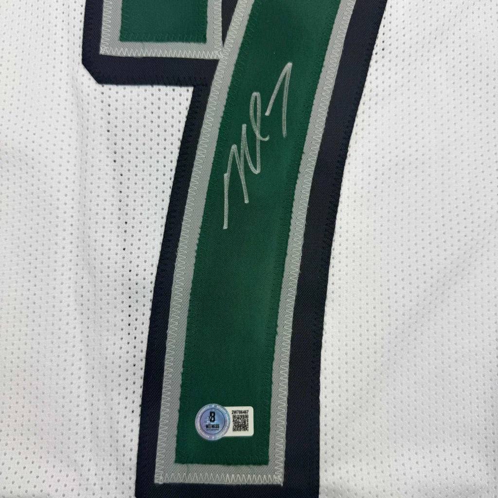Autographed Michael Mike Vick Philadelphia White Football Jersey Beckett BAS COA | Authenticated Signed Sports Jersey | vintageantiquesgifts.com