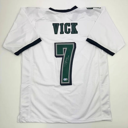 Autographed Michael Mike Vick Philadelphia White Football Jersey Beckett BAS COA | Hall of Fame Sports Memorabilia | vintageantiquesgifts.com