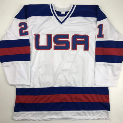 Autographed white team USA hockey jersey with navy blue and red stripes custom jersey for professional sports fans