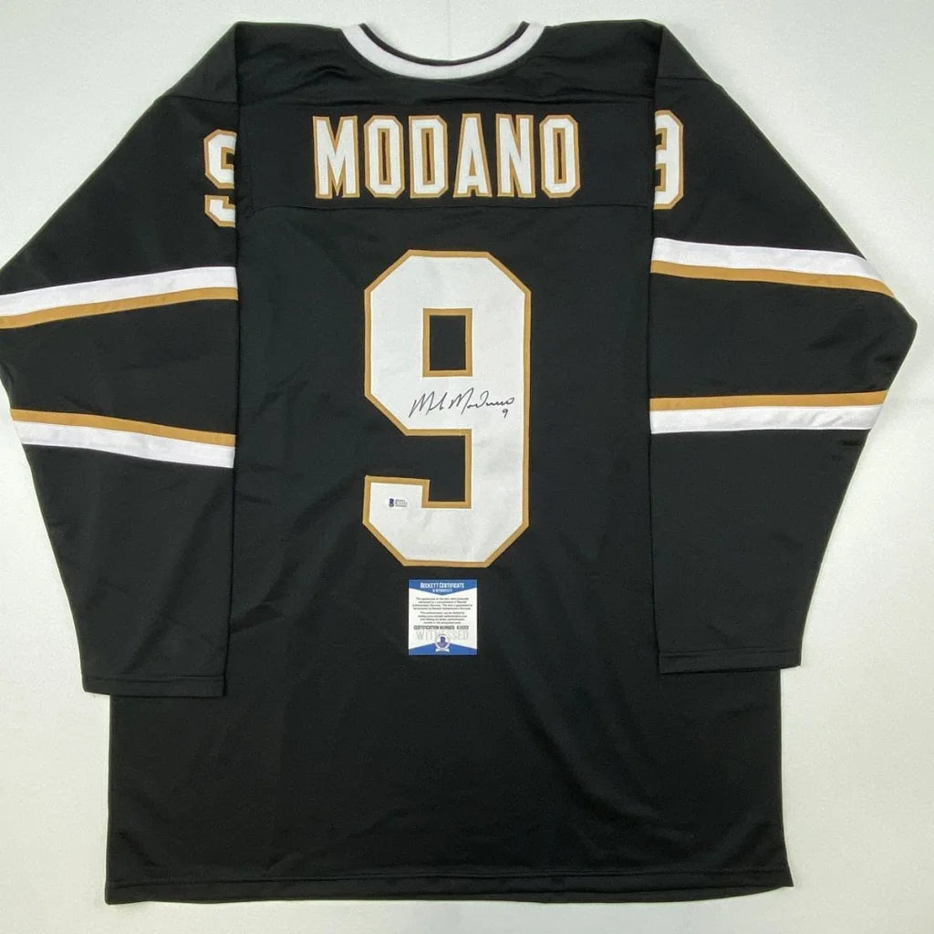 Autographed Black Mike Modano Dallas jersey from professional sports league