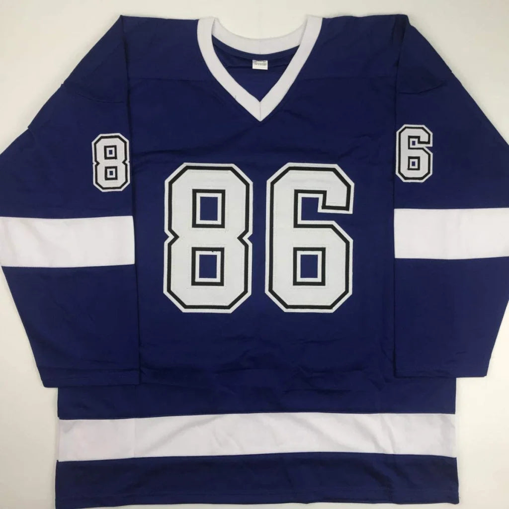 Blue long-sleeved custom jersey with white stripes and number 86 for professional sports fans
