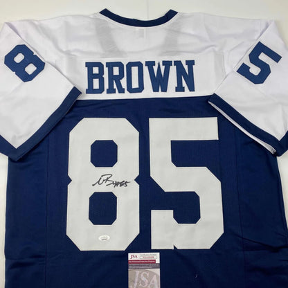 Back of autographed Noah Brown Dallas Cowboys custom jersey number 85 Brown JSA COA