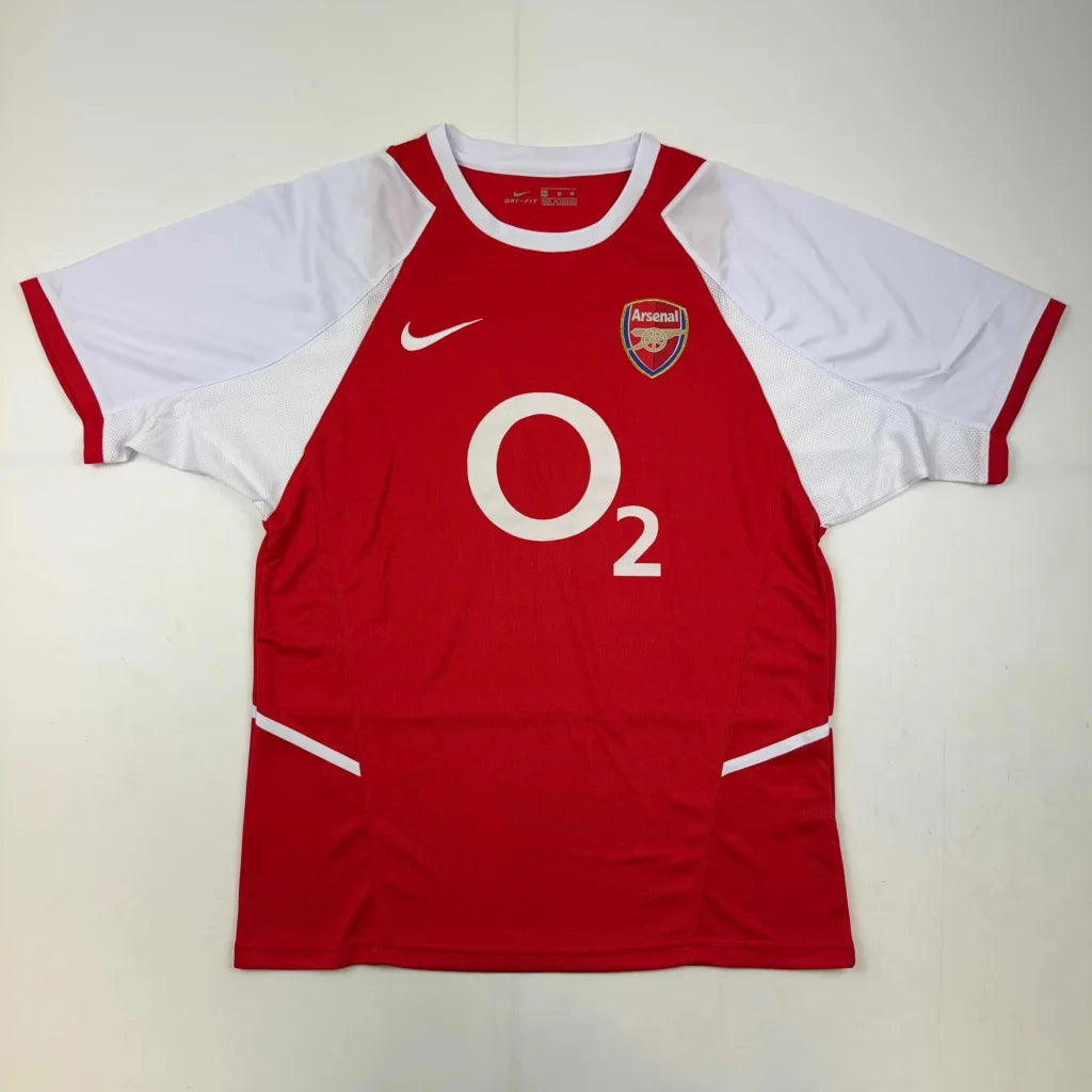 Autographed patrick vieira arsenal red custom jersey with o2 logo and nike branding from professional sports league