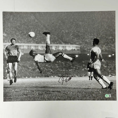Black and white Pelé bicycle kick photo, signed and verified for authenticity