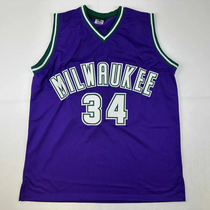Autographed Ray Allen purple Milwaukee Bucks custom jersey with #34, Beckett COA
