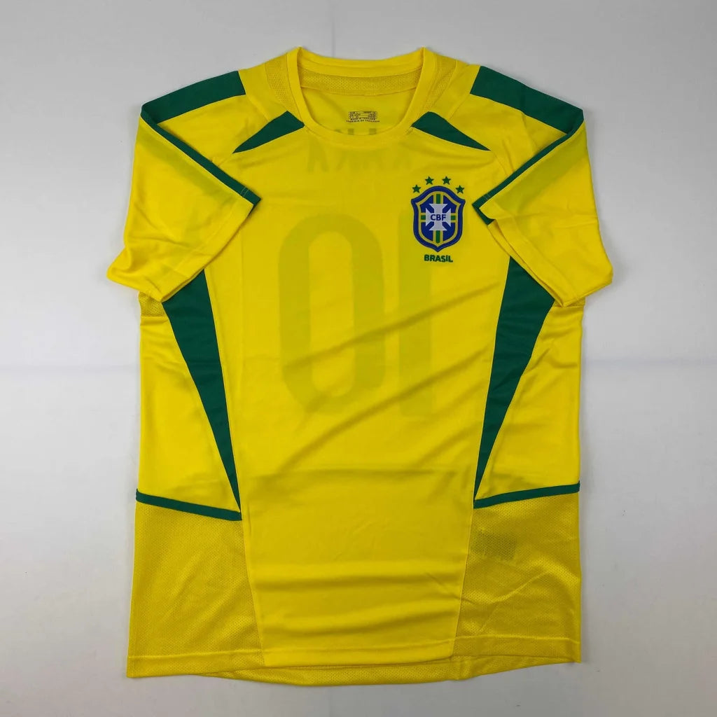 Autographed Ricardo Kaka Brazil yellow soccer jersey with CBF crest, Beckett BAS COA