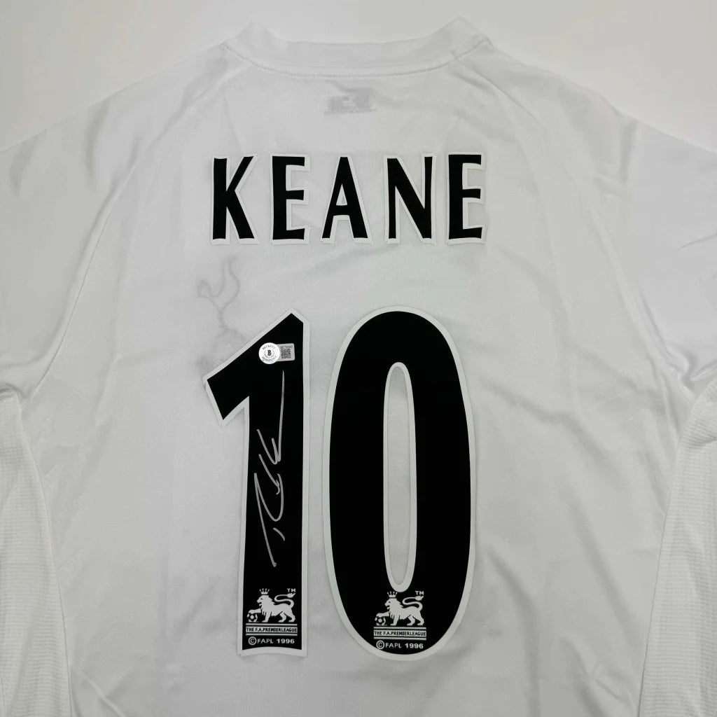 Autographed Robbie Keane Tottenham White Soccer Jersey Beckett BAS COA | Certified Authentic Signed Memorabilia | vintageantiquesgifts.com