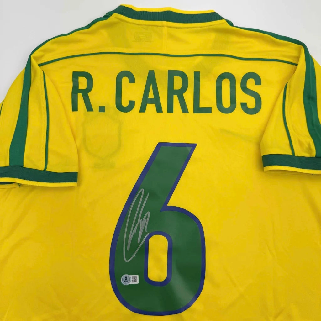 Autographed Roberto Carlos Brazil yellow soccer jersey with R. Beckett BAS COA