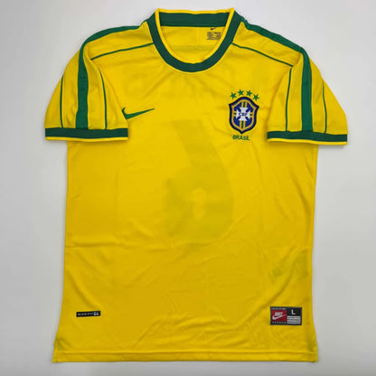 Autographed Roberto Carlos yellow and green Brazil Nike soccer jersey with crest, Beckett COA