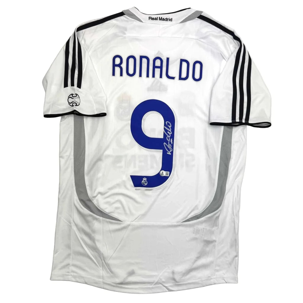 Autographed Ronaldo Nazario Real Madrid white custom jersey back, Beckett COA
