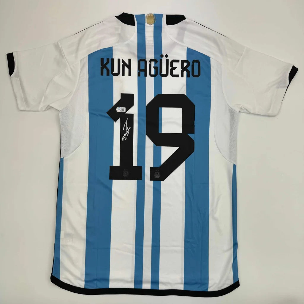 Autographed Sergio Kun Aguero Argentina Blue Soccer Futbol Jersey Beckett BAS COA | Hall of Fame Sports Memorabilia | vintageantiquesgifts.com