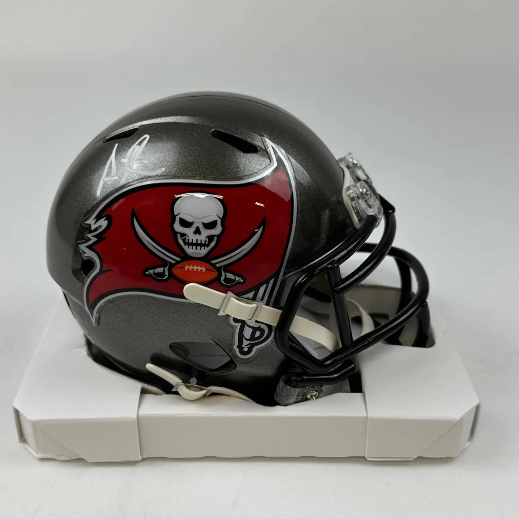 Autographed Simeon Rice Tampa Bay Buccaneers Mini Football Helmet Beckett BAS COA | Hall of Fame Sports Memorabilia | vintageantiquesgifts.com