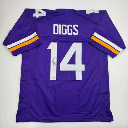 Autographed Stefon Diggs purple Minnesota Vikings custom jersey with number 14