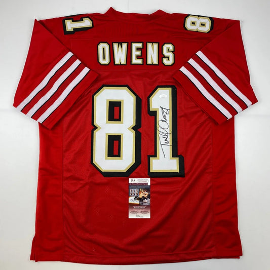 Red Terrell Owens #81 autographed custom jersey with PSA/DNA certification for sports collectors