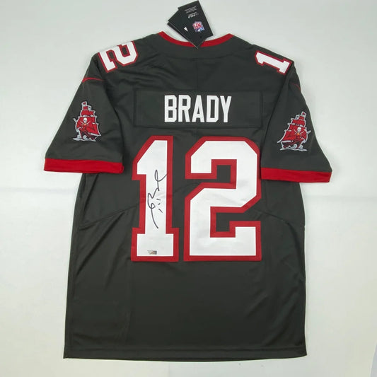 Autographed Tom Brady Tampa Bay Buccaneers Pewter Grey Authentic Nike Limited Football Jersey Fanatics COA/LOA | Hall of Fame Sports Memorabilia | vintageantiquesgifts.com