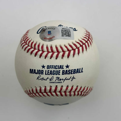 Autographed Trevor Hoffman white Rawlings Official MLB baseball with red stitching, Beckett COA