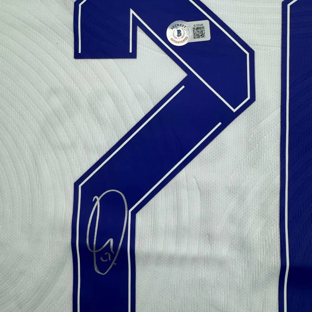 Autographed Vini Vinicius Jr. Real Madrid White Soccer Jersey Beckett BAS COA #2 | Authenticated Signed Sports Jersey | vintageantiquesgifts.com