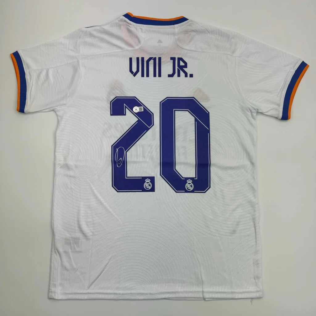 Autographed Vini Vinicius Jr. Real Madrid White Soccer Jersey Beckett BAS COA #2 | Hall of Fame Sports Memorabilia | vintageantiquesgifts.com