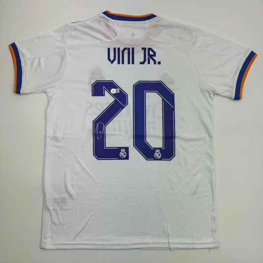 Autographed Vini Vinicius Jr. Real Madrid White Soccer Jersey Beckett BAS COA #2 | Hall of Fame Sports Memorabilia | vintageantiquesgifts.com