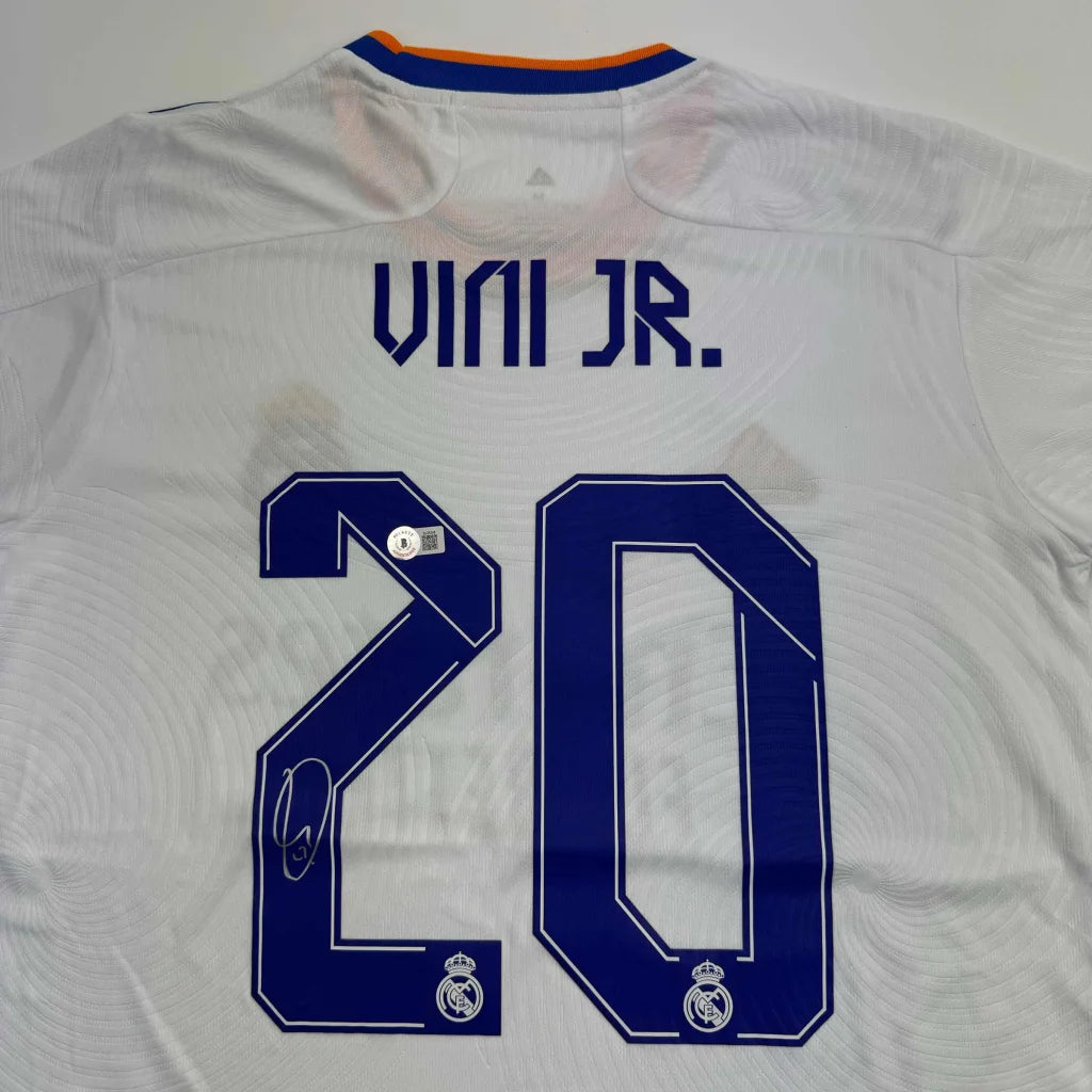 Autographed Vini Vinicius Jr. Real Madrid White Soccer Jersey Beckett BAS COA #2 | Certified Authentic Signed Memorabilia | vintageantiquesgifts.com