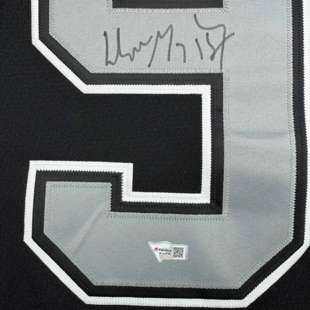 Black and grey Wayne Gretzky Kings jersey with autograph and third party authentication