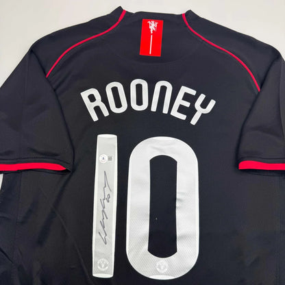 Autographed Wayne Rooney Manchester United Black 2008 Champions League Final Soccer Jersey Beckett BAS COA | Certified Authentic Signed Memorabilia | vintageantiquesgifts.com