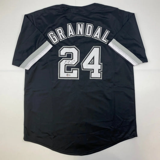 Autographed Yasmani Grandal Chicago Black Baseball Jersey Beckett BAS COA | Hall of Fame Sports Memorabilia | vintageantiquesgifts.com