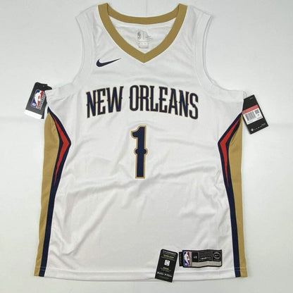 Autographed Zion Williamson New Orleans Pelicans white Swingman jersey