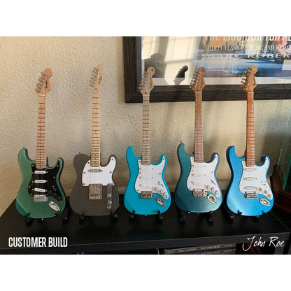 Axe Heaven Fender Strat mini guitar kit in green, blue, white with guitar case