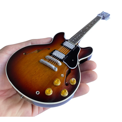 Axe Heaven Gibson ES-335 vintage sunburst mini guitar replica
