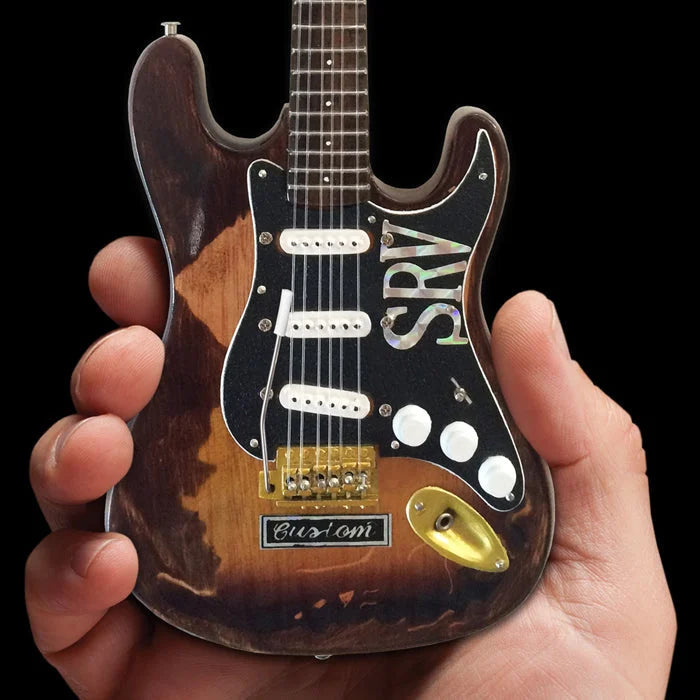 Axe Heaven Signature Fender Mini SRV sunburst guitar with black pickguard