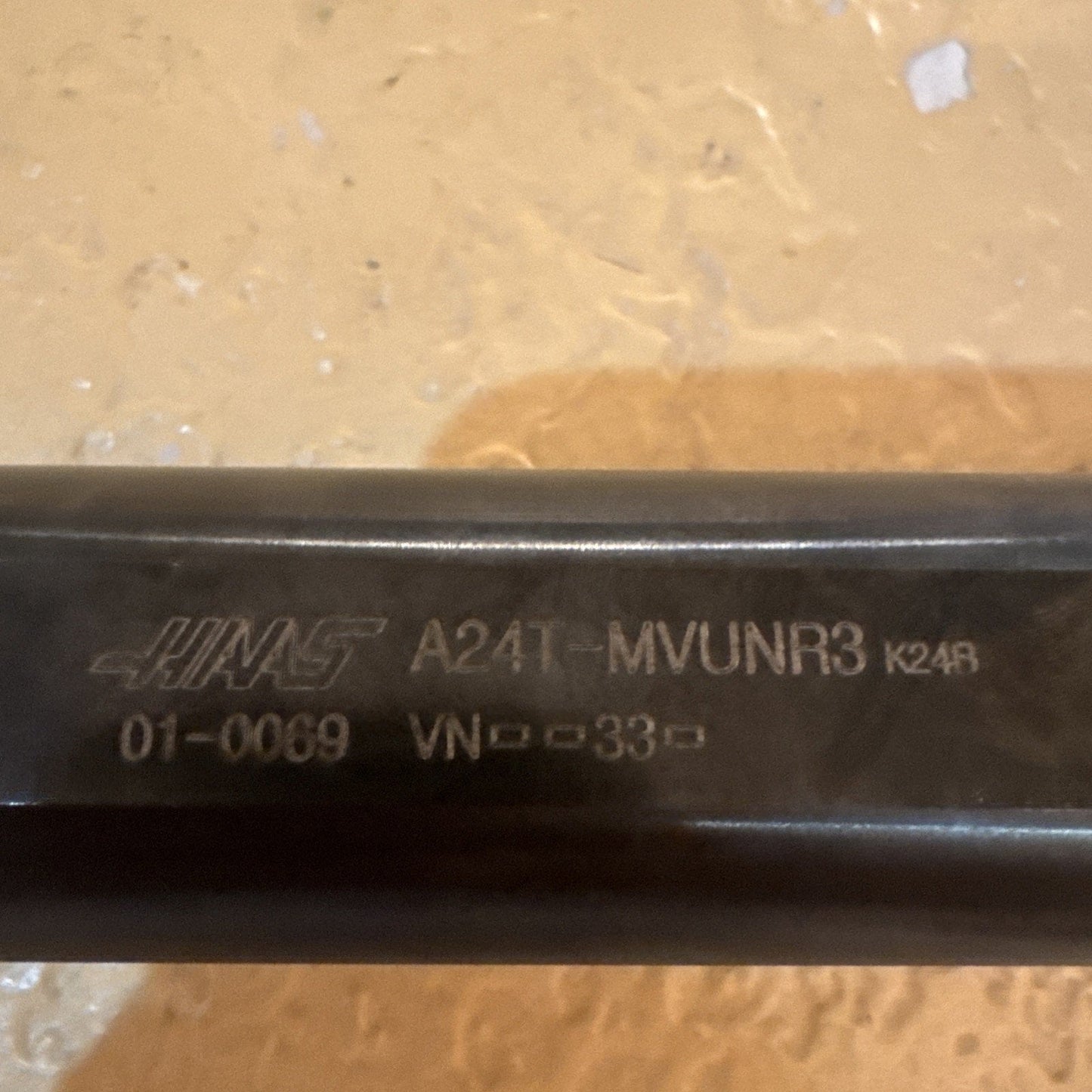 Haas A24T-MVUNR8 Boring Bar Tool Holder 1" Shank VNMG Used
