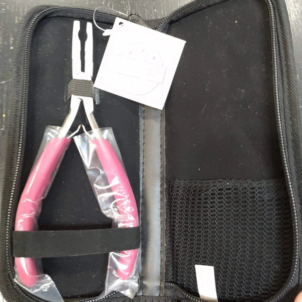 Babe pink plier with pink handles and silver tips in black zip case