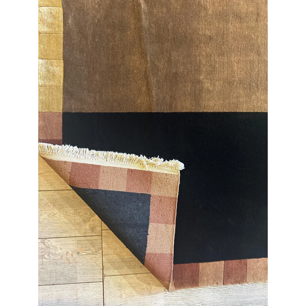 Hand-knotted abstract area rug India, brown and black geometric design with fringed edges, detail