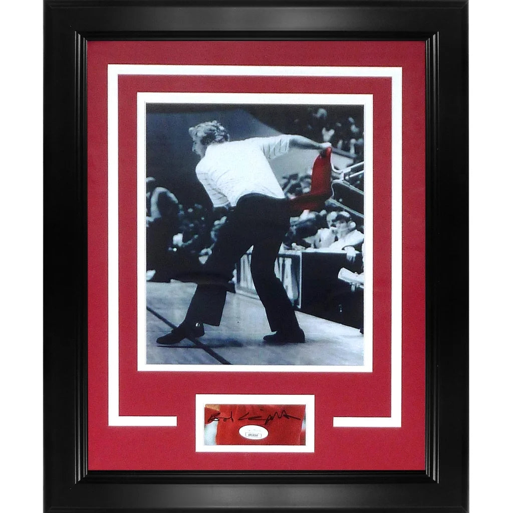 Bobby Knight autographed Indiana Hoosiers signed photo in black frame