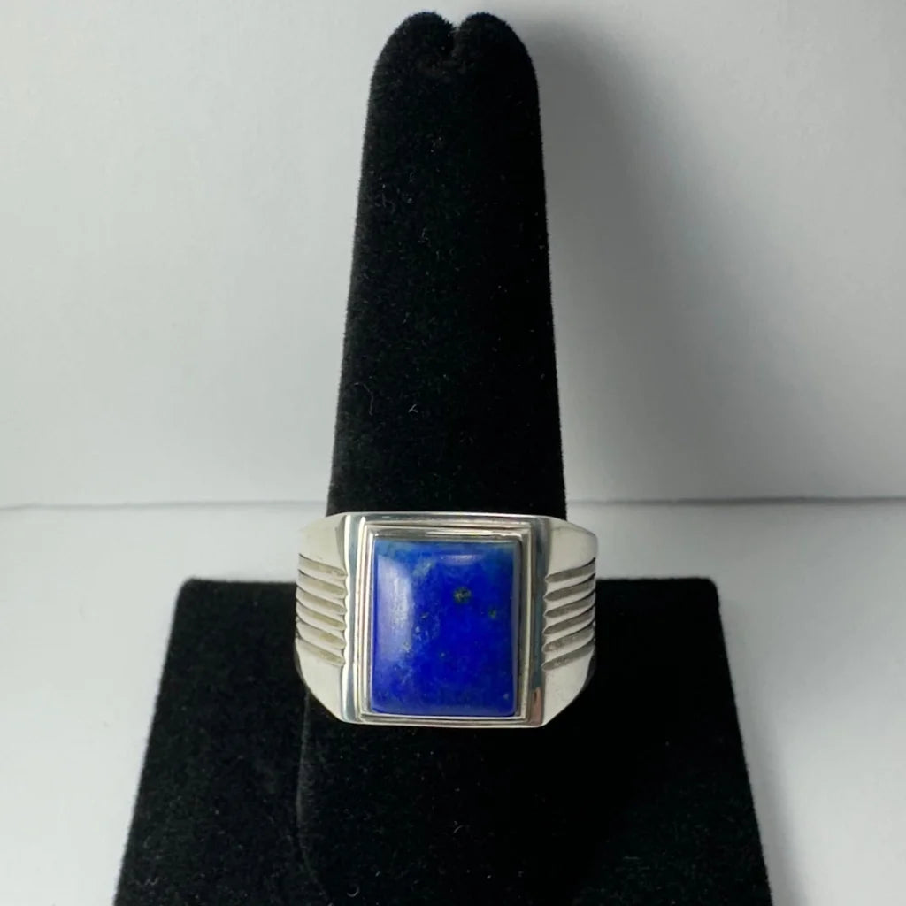 Bold silver lapis lazuli ring with geometric textured band