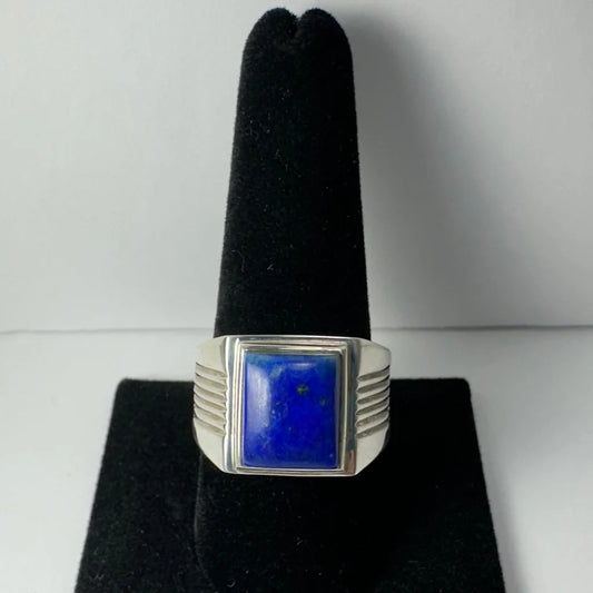 Bold silver lapis lazuli ring with geometric textured band