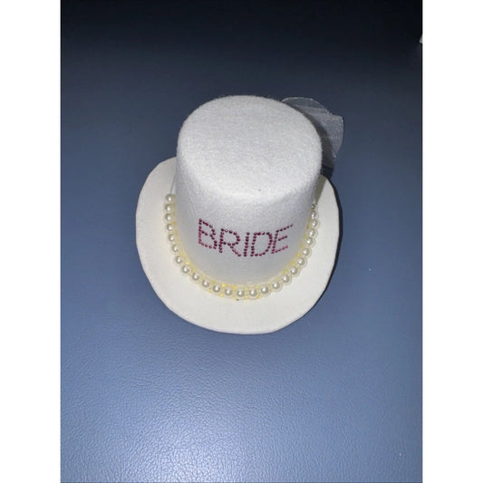 Bride mini hat fascinator with pearl necklace, rhinestone Bride text, tulle bow