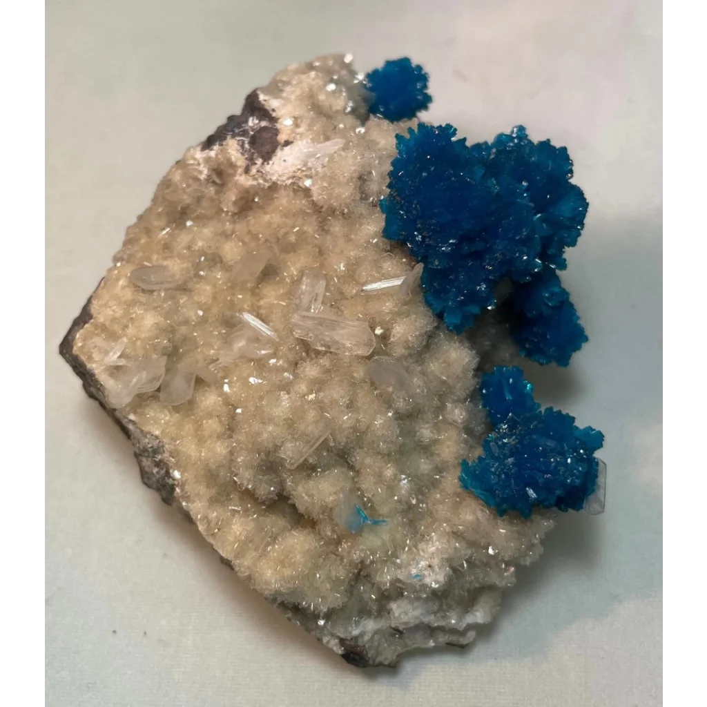Vibrant blue cavansite with stilbite crystals on quartz matrix from Pune, India