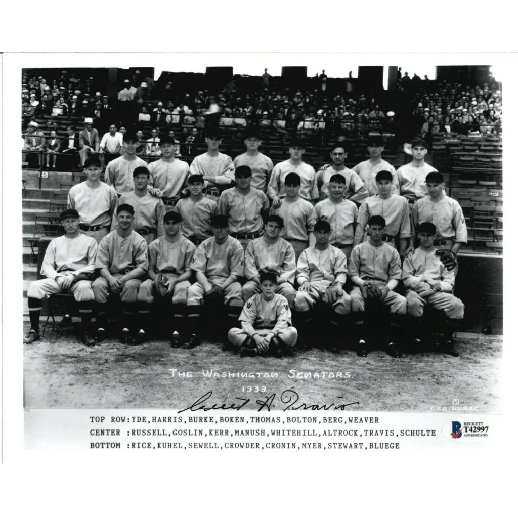Cecil Travis signed 1923 Washington Senators team photo
